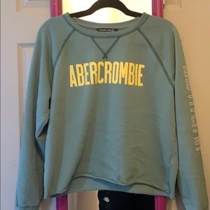 Abercrombie crewneck